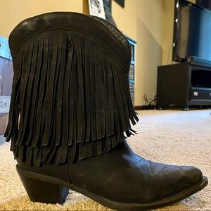 Ropers black fringe short boots